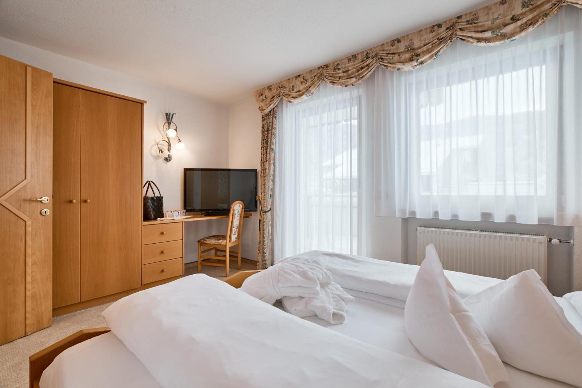 Berghotel Racines Extérieur photo