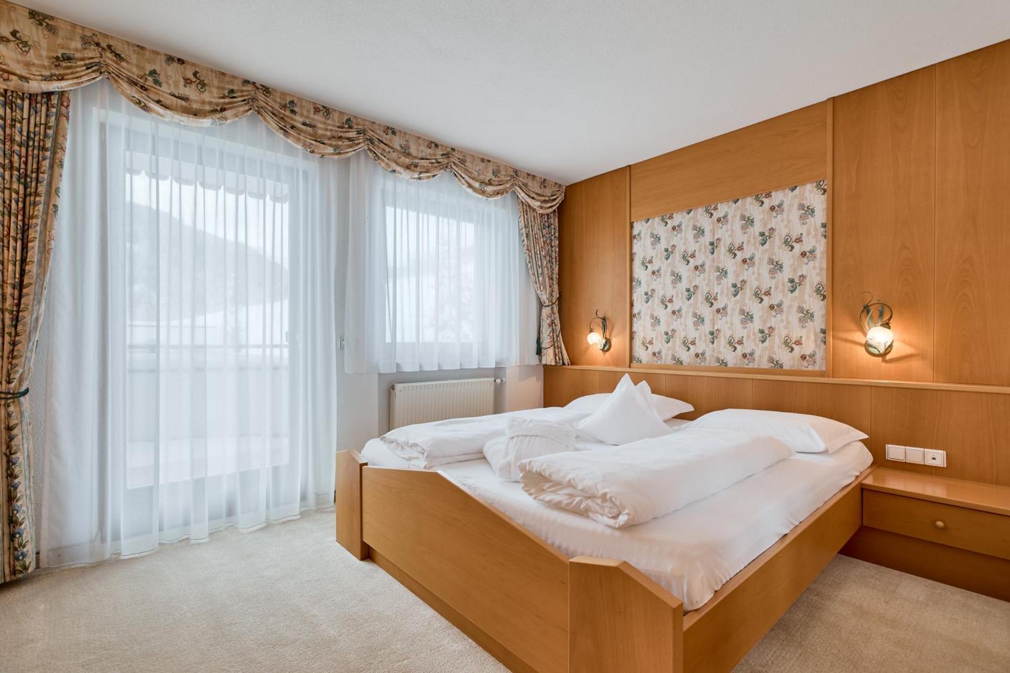 Berghotel Racines Extérieur photo