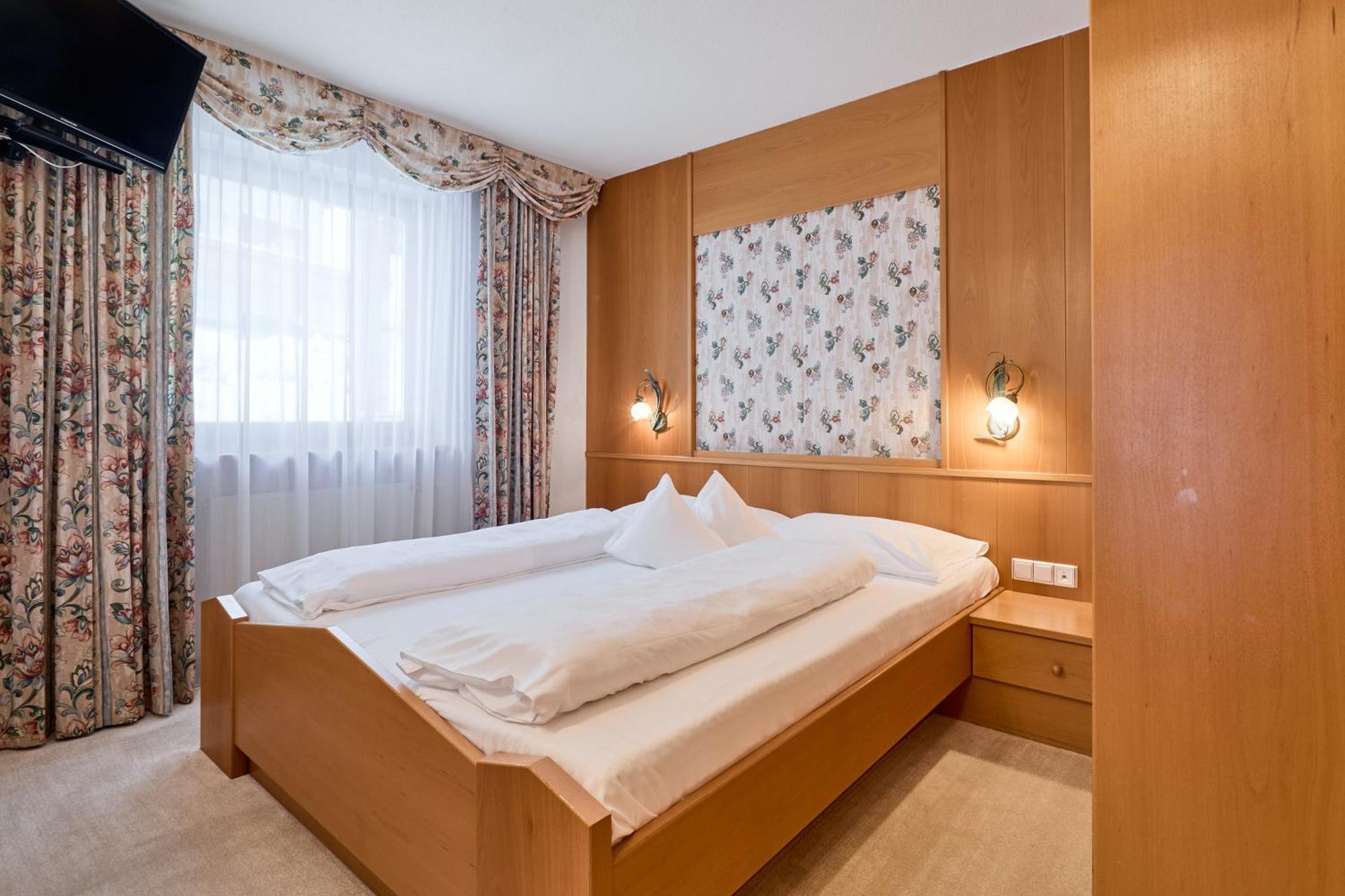 Berghotel Racines Extérieur photo